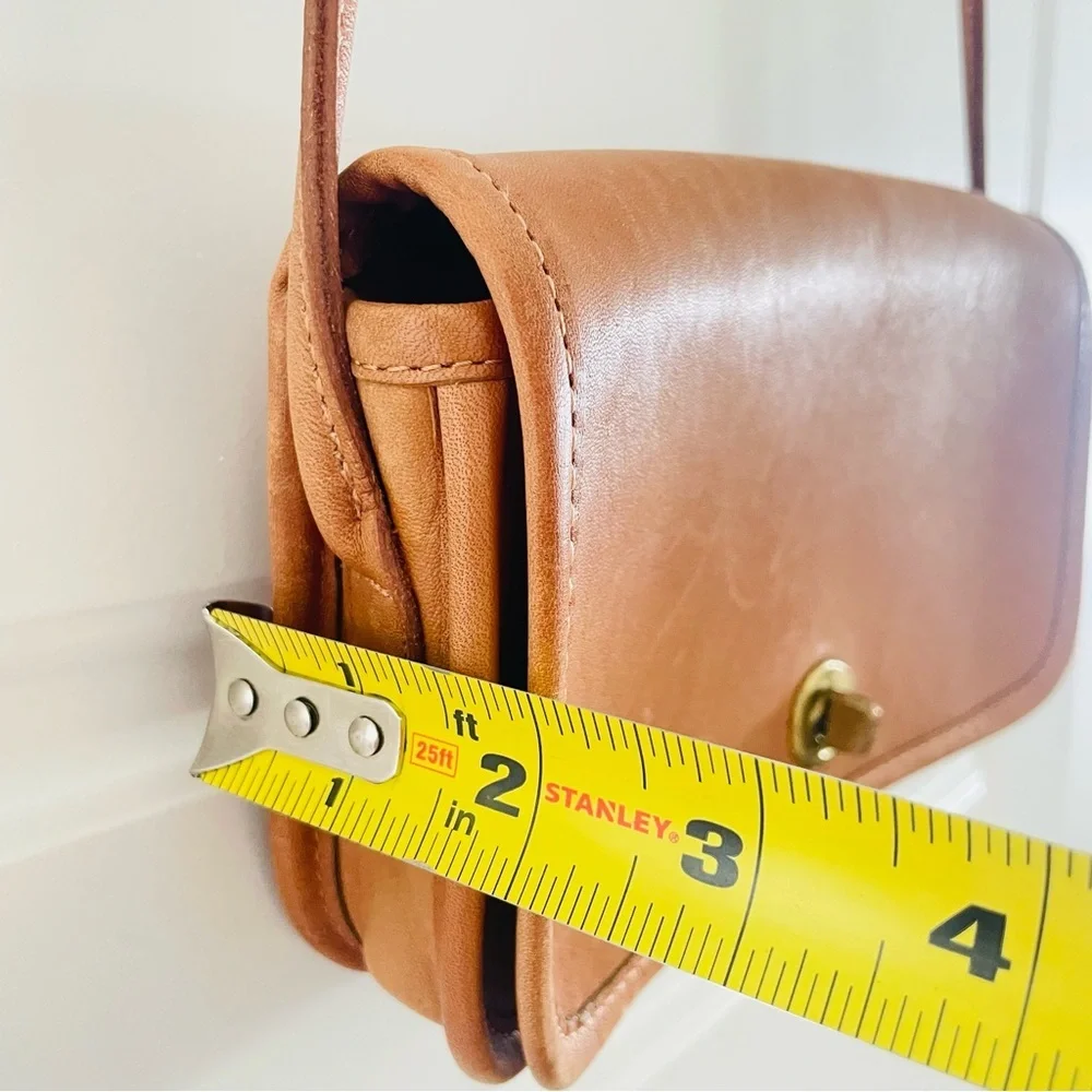Coach Vintage Leather Tan Single Flap Crossbody Shoulder Cognac Bag - Picture 16 of 16